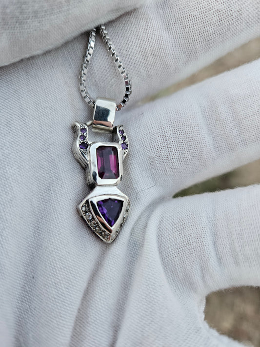 Rhodolite garnet and amethyst pendant